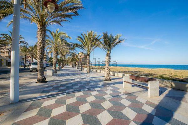 Апартаменти Apartamento Con Terraza 50M2，500M A La Playa Ареналес-дель-Соль Екстер'єр фото
